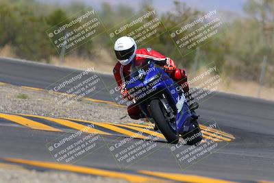 media/Oct-03-2022-Moto Forza (Mon) [[5f077a3730]]/Intermediate Group/Session 3 (Turn 3)/